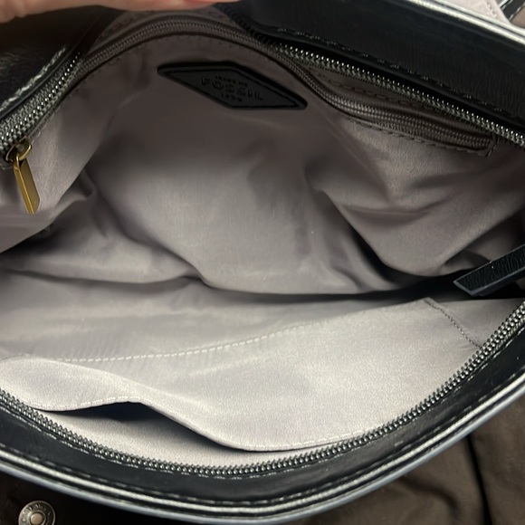 Fossil Black & Logo Pattern Crossbody Bag Gold Hardware and Adjustable strap - Picture 5 of 8